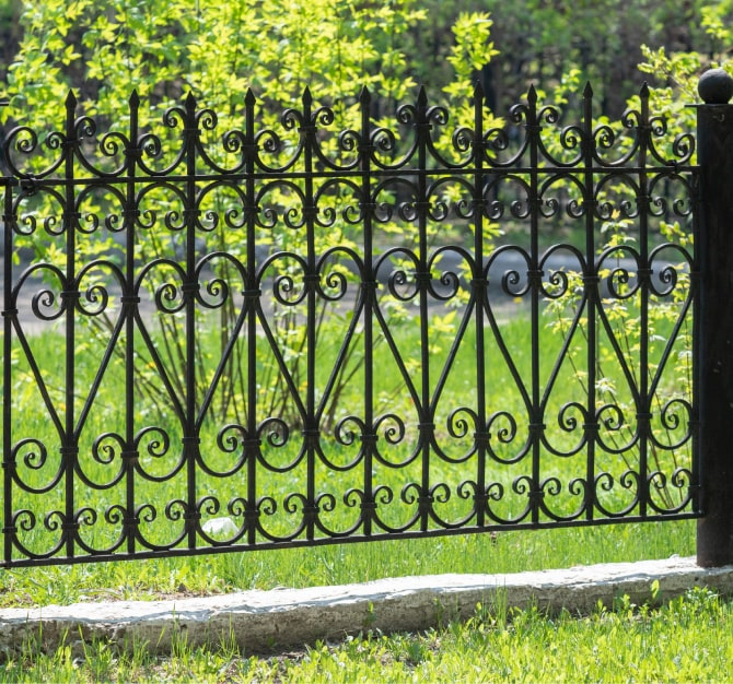 aluminum-fence-services