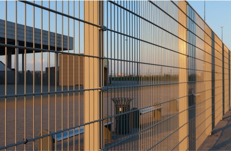 Commercial Fencing