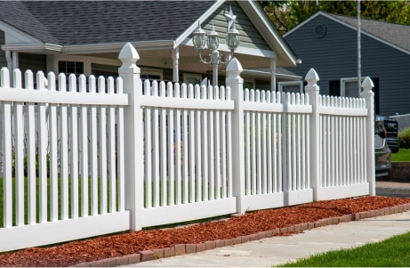 vinyl fence services