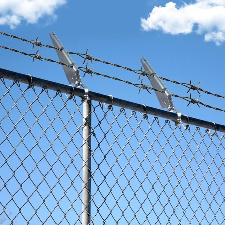 barbwire chainlink